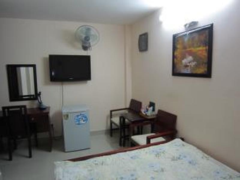 Van Khang Hotel Thành Pho Ho Chí Minh Esterno foto