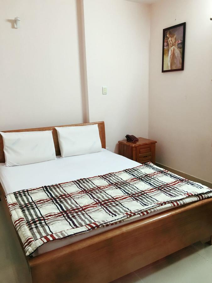 Van Khang Hotel Thành Pho Ho Chí Minh Esterno foto