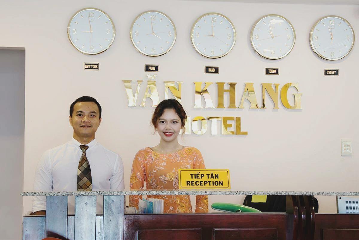 Van Khang Hotel Thành Pho Ho Chí Minh Esterno foto