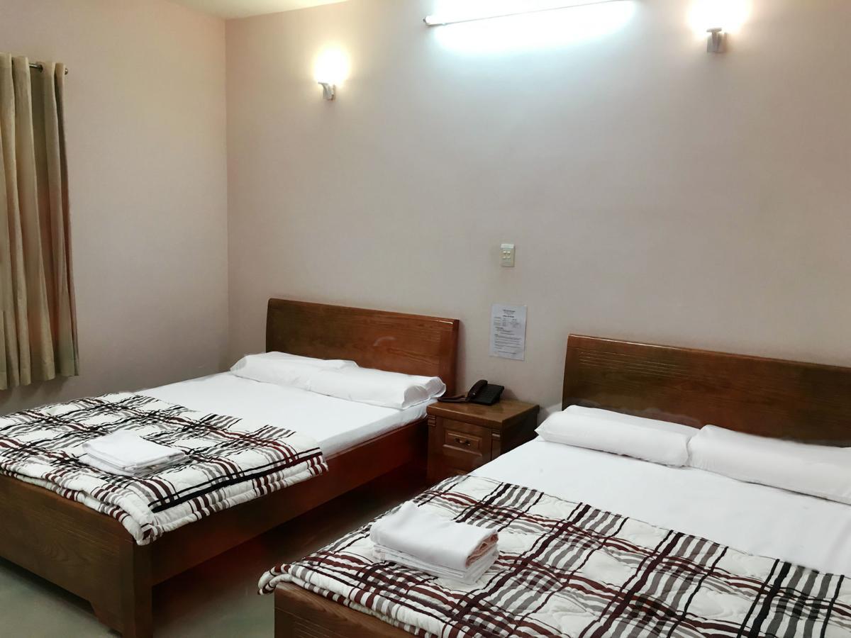Van Khang Hotel Thành Pho Ho Chí Minh Esterno foto