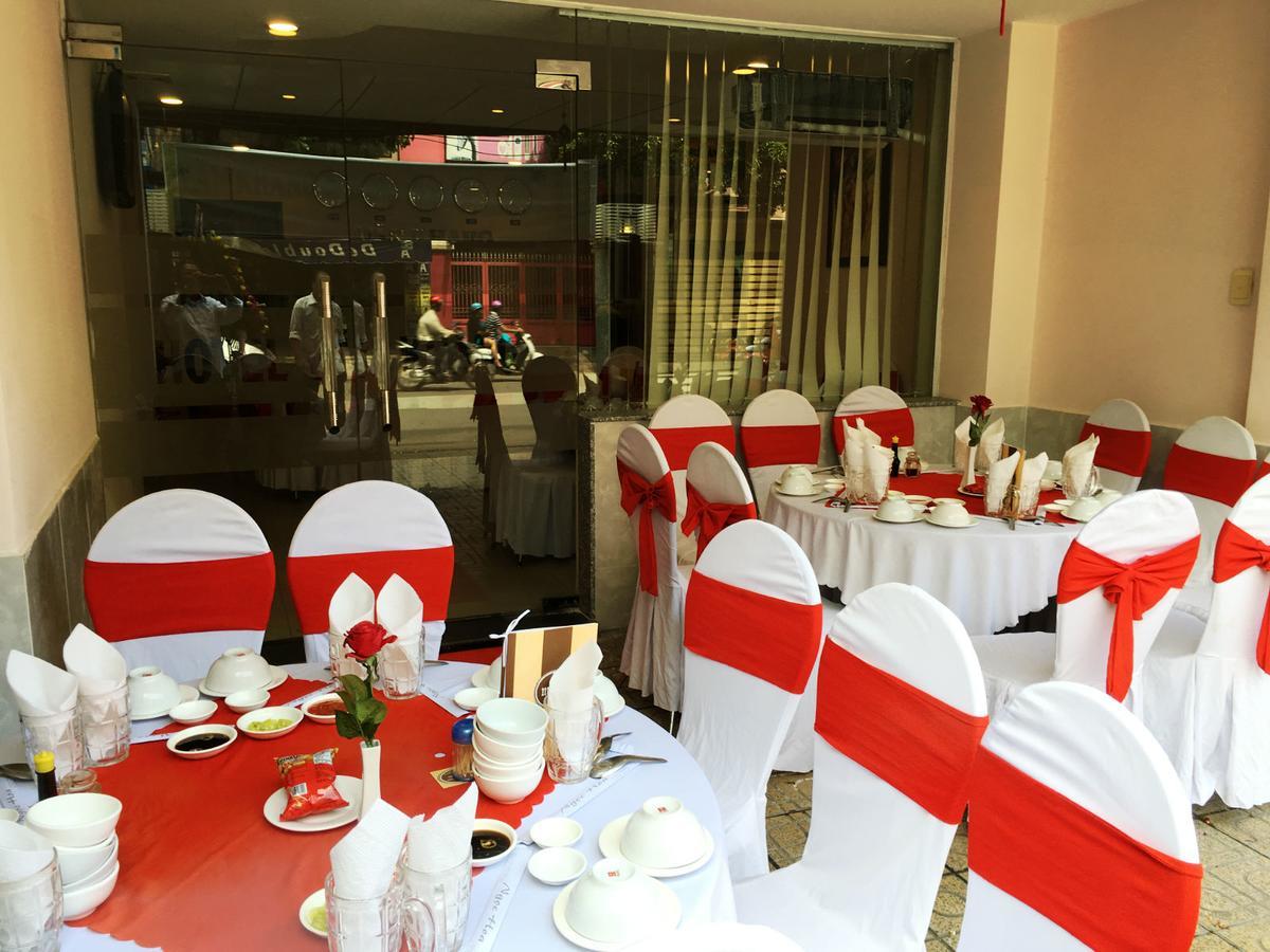 Van Khang Hotel Thành Pho Ho Chí Minh Esterno foto